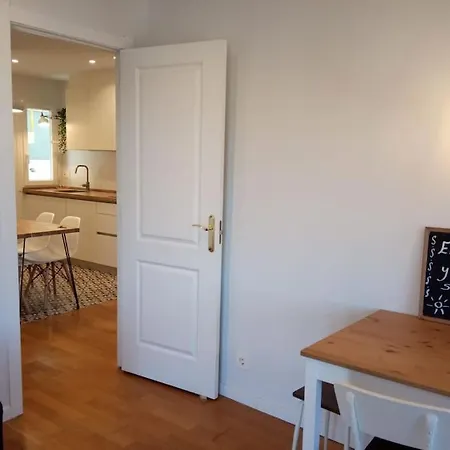 Appartamento Luminoso Apartamento Con Terraza Y Parking Gratis. San Sebastián